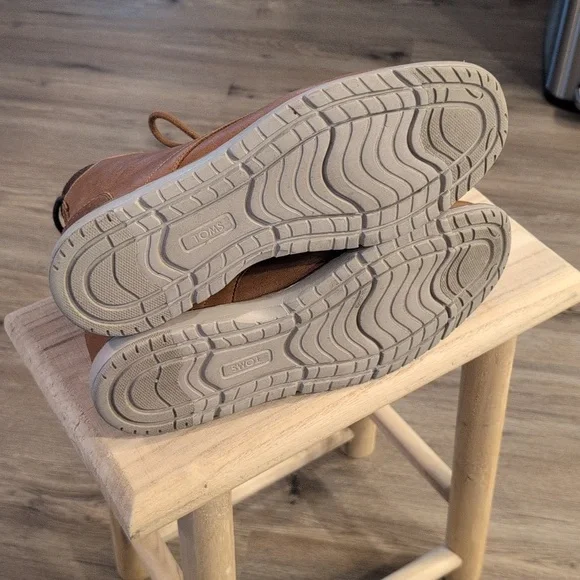 Toms - Hillside Leather Boot - Picture 7 of 7